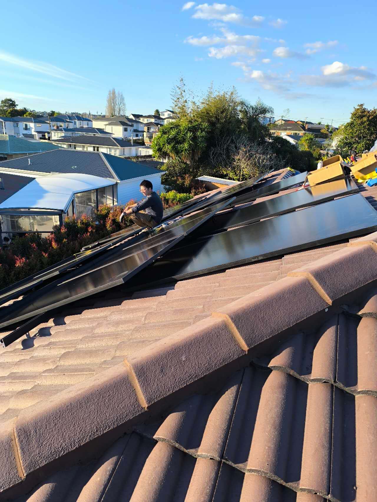 Rail mounting on the concrete tile roof