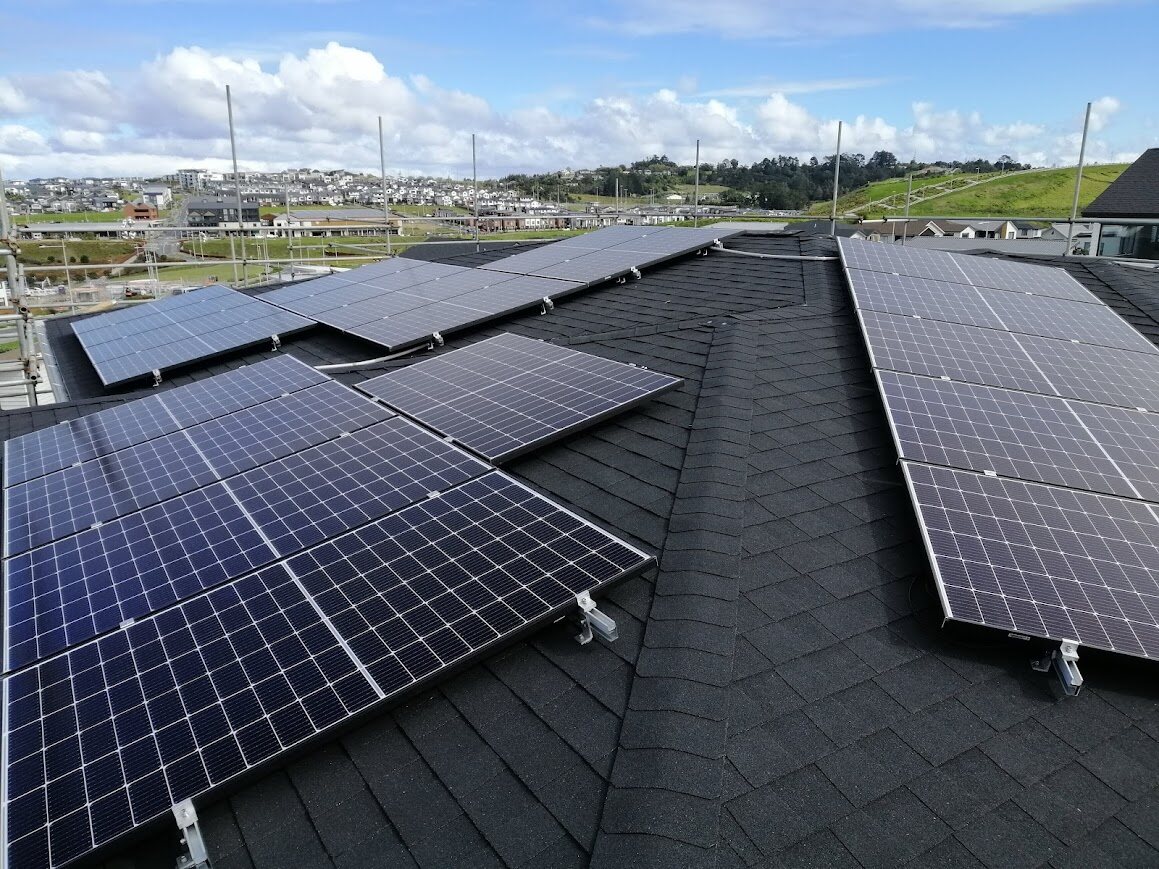 commercial solar panels roof auckland